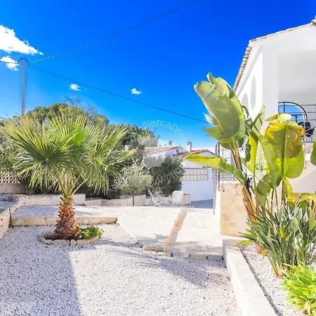 Casa Daniela Villa *